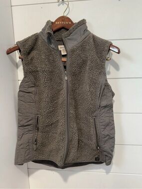 Ruff Hewn Gray Sherpa Fleece Vest